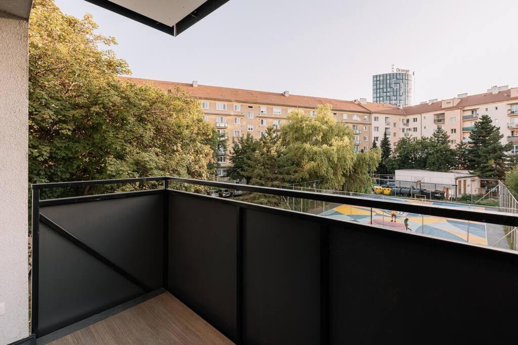 Stylish Apartment Retreat 布拉迪斯拉发 外观 照片
